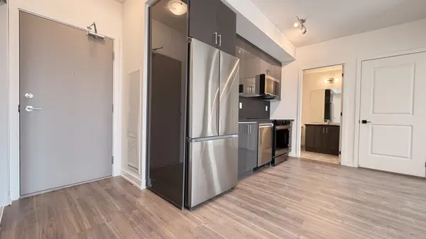 1010 Sandy Beach RD #2603, Pickering, ON L1W 0C7