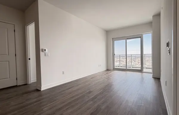 1010 Sandy Beach RD #2603, Pickering, ON L1W 0C7