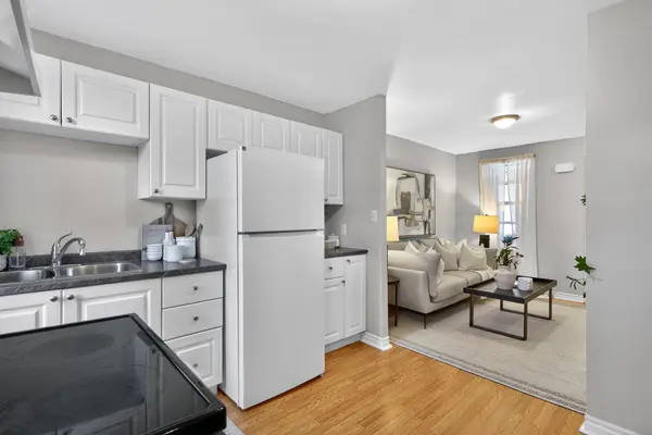 114 Olive AVE, Oshawa, ON L1H 2P2