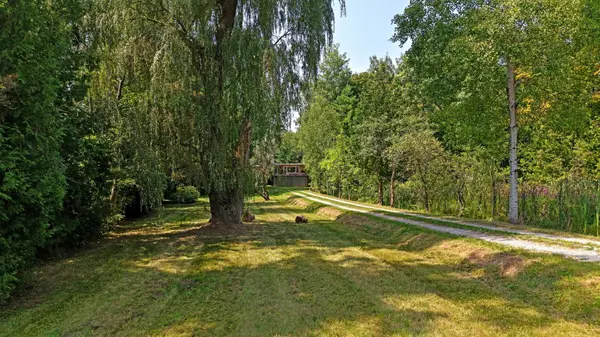 15600 Weston RD, King, ON L7B 0L1