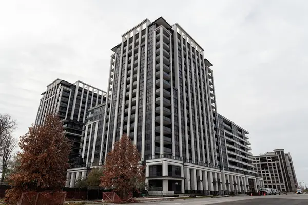 9 Clegg RD #1501, Markham, ON L6G 0H3