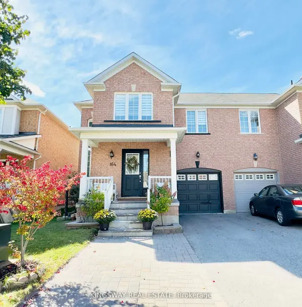 164 Gail Parks CRES, Newmarket, ON L3X 3C1