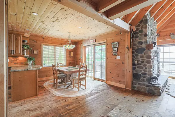 3531 Crescent Harbour RD, Innisfil, ON L9S 2Y7