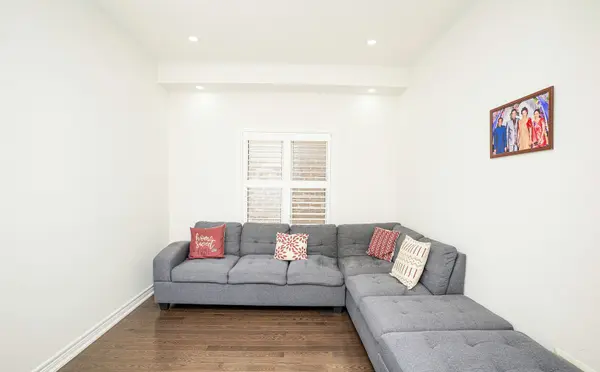 978 Barton WAY, Innisfil, ON L9S 0N5