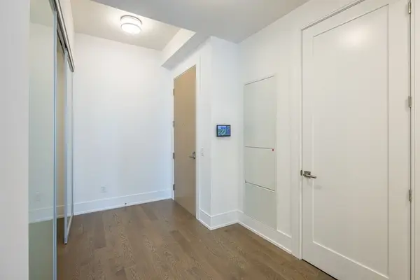 397 Royal Orchard BLVD #706, Markham, ON L3T 0H3