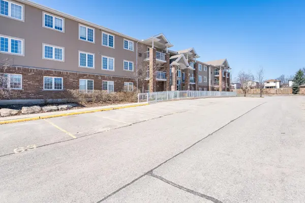 41 Coulter ST #19, Barrie, ON L4N 6L9