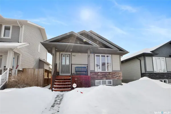942 Glenview COVE,  Martensville,  SK S0K 0A2