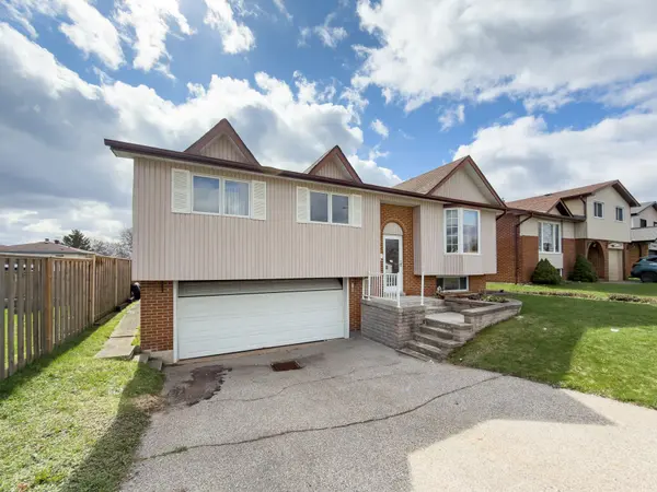 98 Cobblehill RD, Halton Hills, ON L7J 1P3