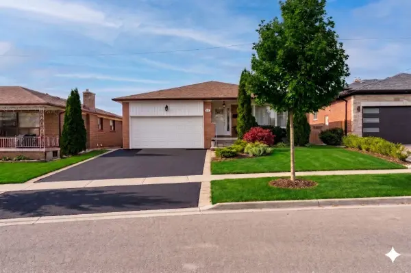 72 Mayall AVE, Toronto W05, ON M3L 1E8