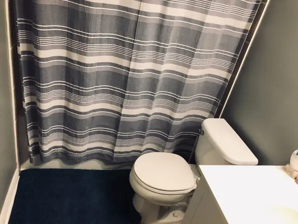 385 Prince of Wales DR #1612, Mississauga, ON L5B 0C6