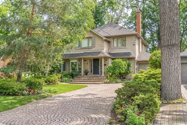 4 Baby Point TER, Toronto W02, ON M6S 4S4