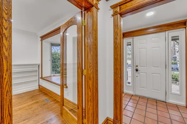 4 Baby Point TER, Toronto W02, ON M6S 4S4