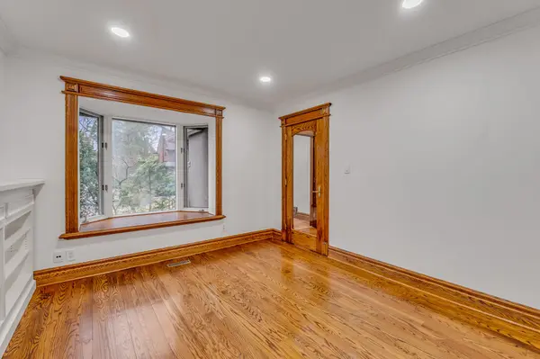 4 Baby Point TER, Toronto W02, ON M6S 4S4