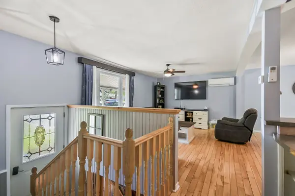 110 FRASER ST, Gravenhurst, ON P1P 1C9