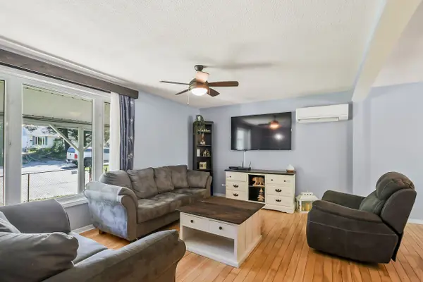 110 FRASER ST, Gravenhurst, ON P1P 1C9