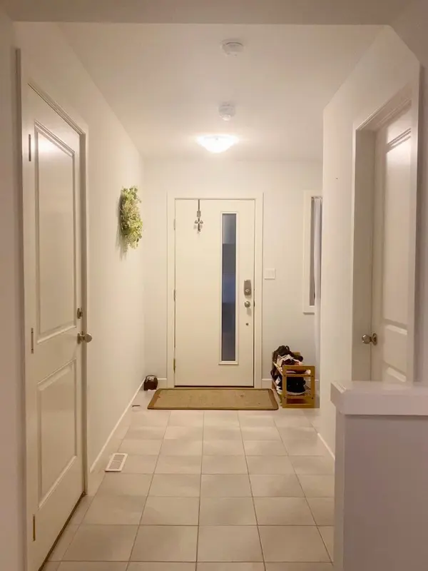 7 Empire Pkwy, St. Thomas, ON N5R 0E9