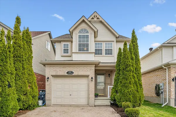 62 HILLTOP RD, Guelph, ON N1E 7L5