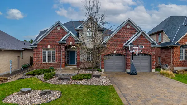 2114 Riverbend RD, London South, ON N6K 0A3