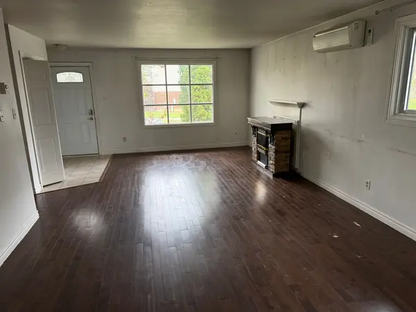 7 Ardsley RD, London North, ON N6G 2W3