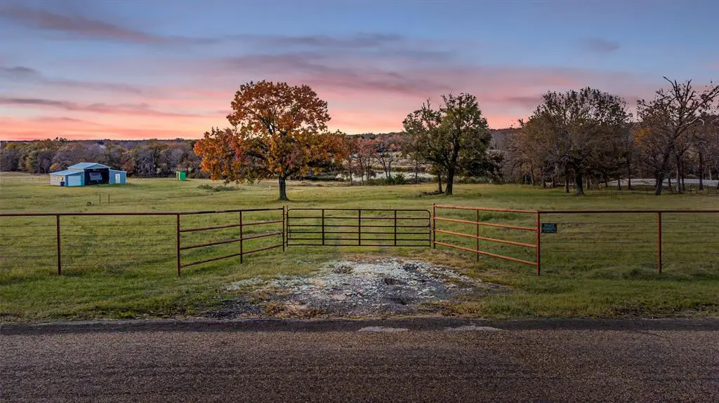 9224 County Road 1200, Athens, TX 75751