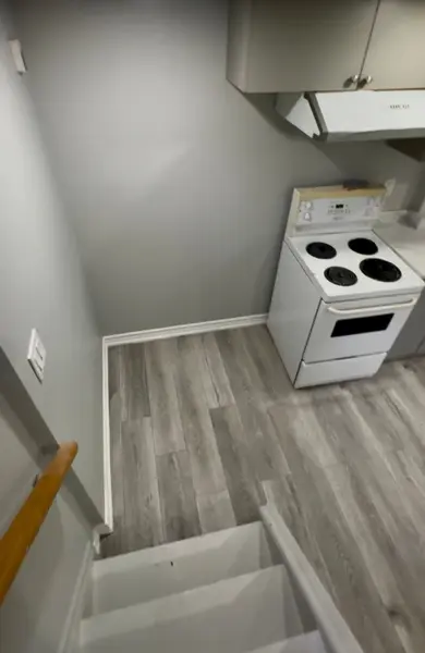 40 Gladstone SQ #bsmnt, Brampton, ON L6S 2H5