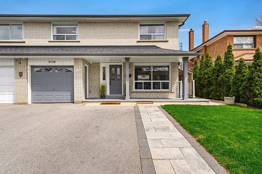 3726 Holden CRES, Mississauga, ON L5A 2V8