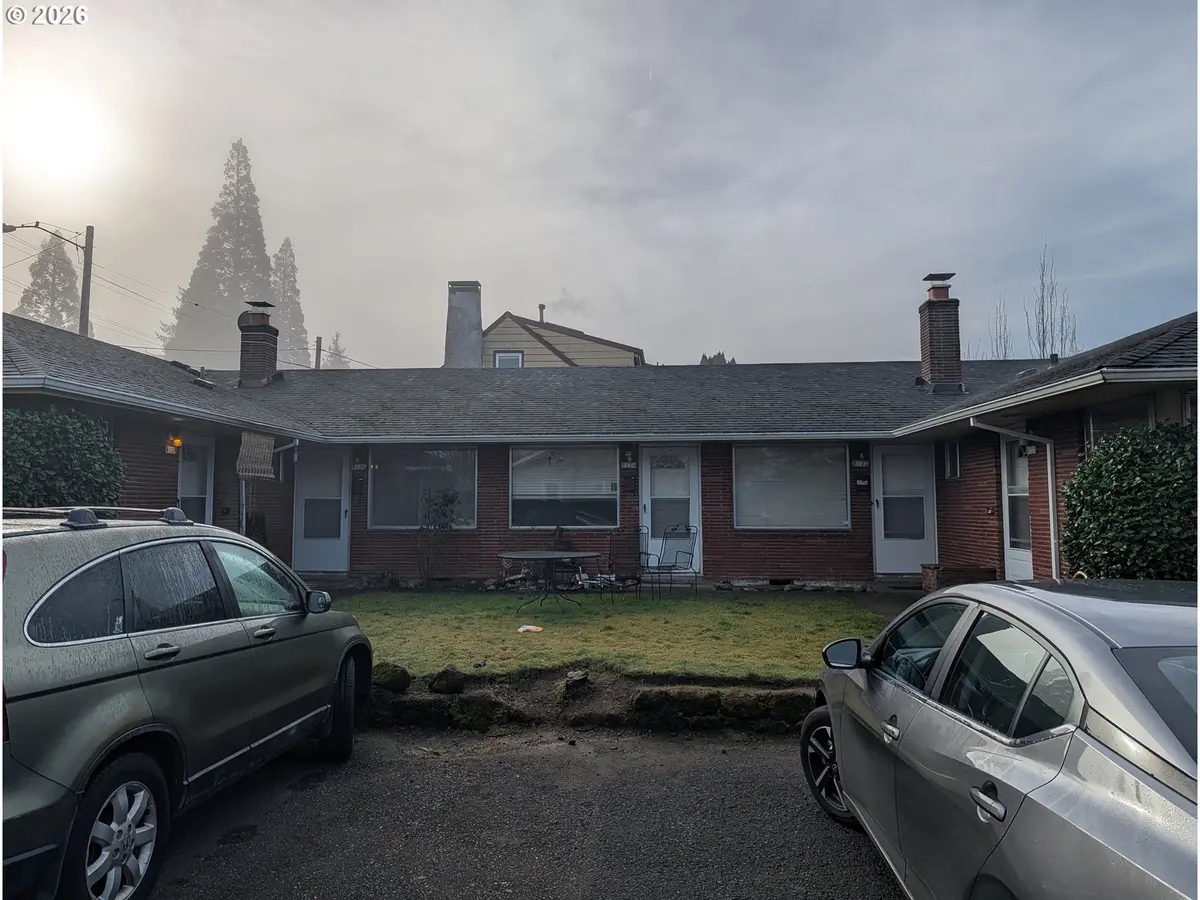 8120 NE FAILING ST, Portland, OR 97213