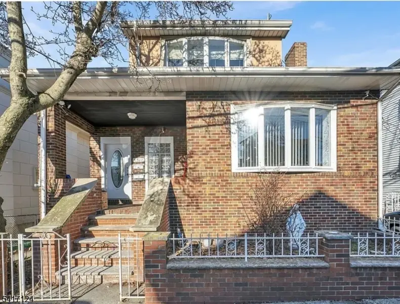 6517 Durham Ave #2, North Bergen Twp., NJ 07047