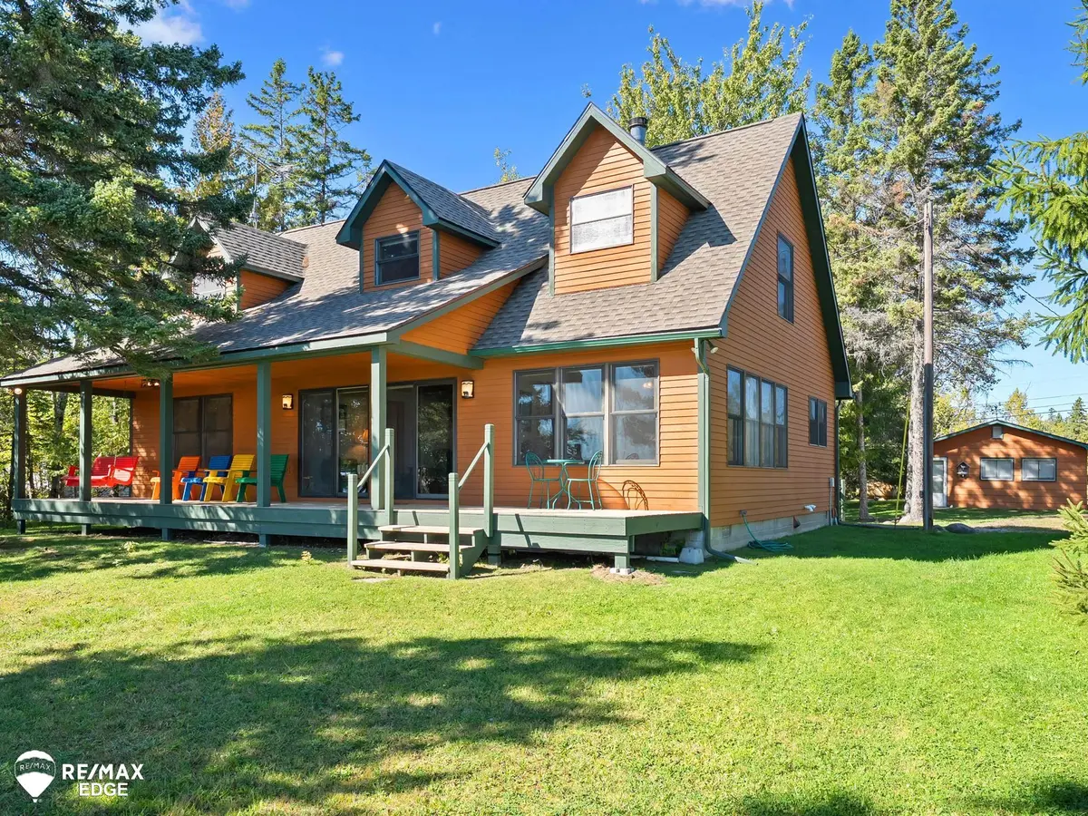 7694 Grand Point RD, Krakow Twp, MI 49777