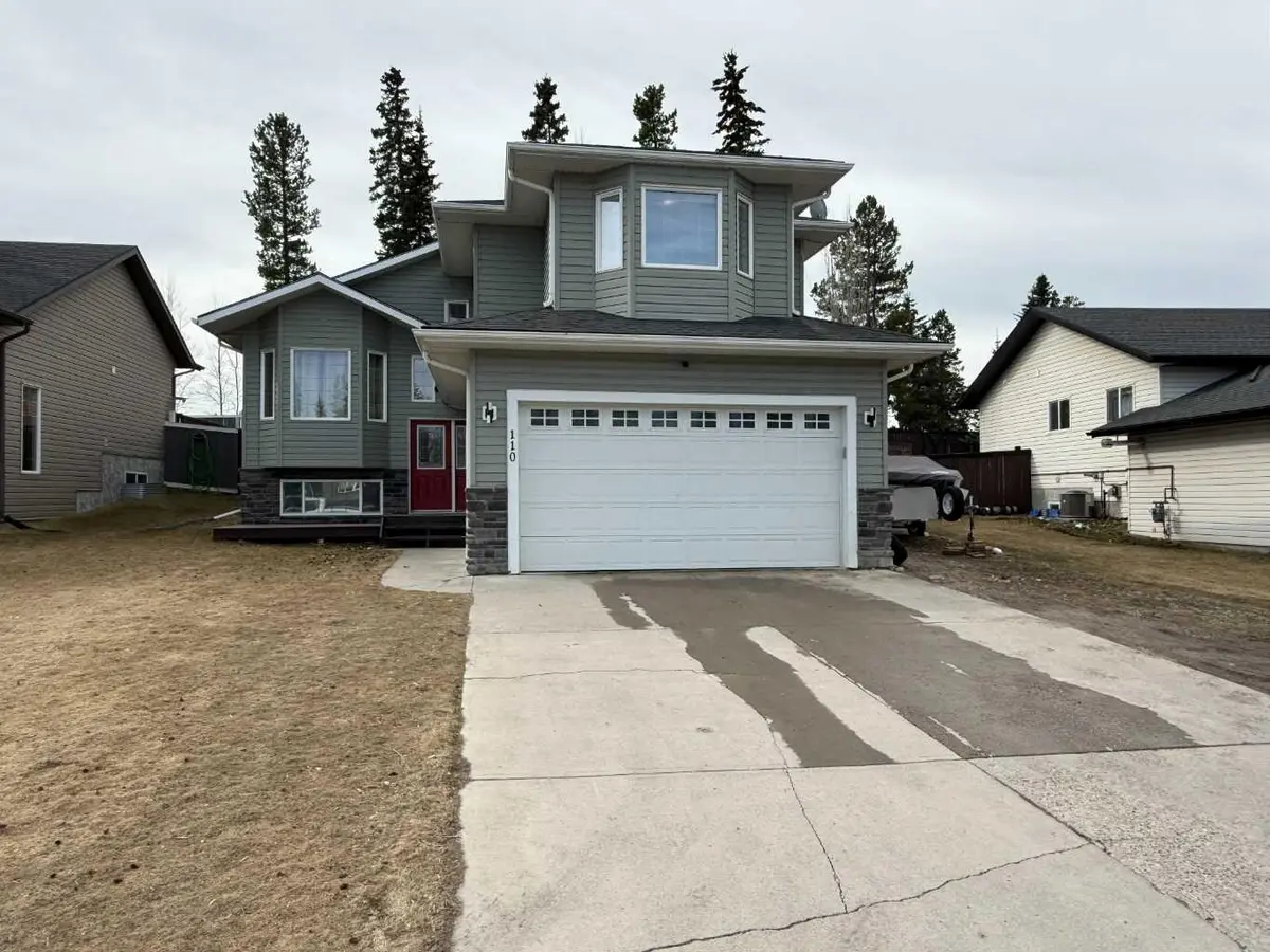 110 Muldoon CRES, Hinton, AB T7V 0A1