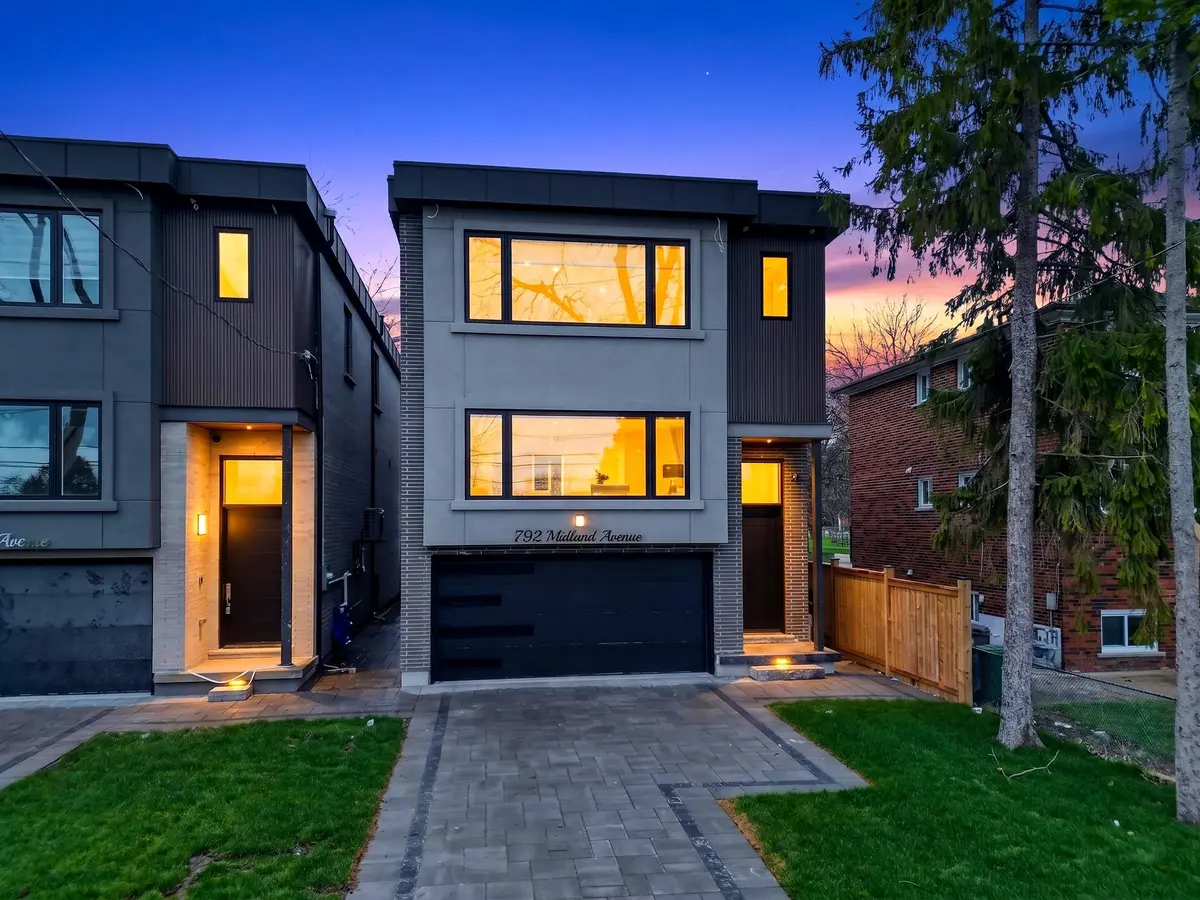 792 Midland AVE, Toronto E04, ON M1K 4E7