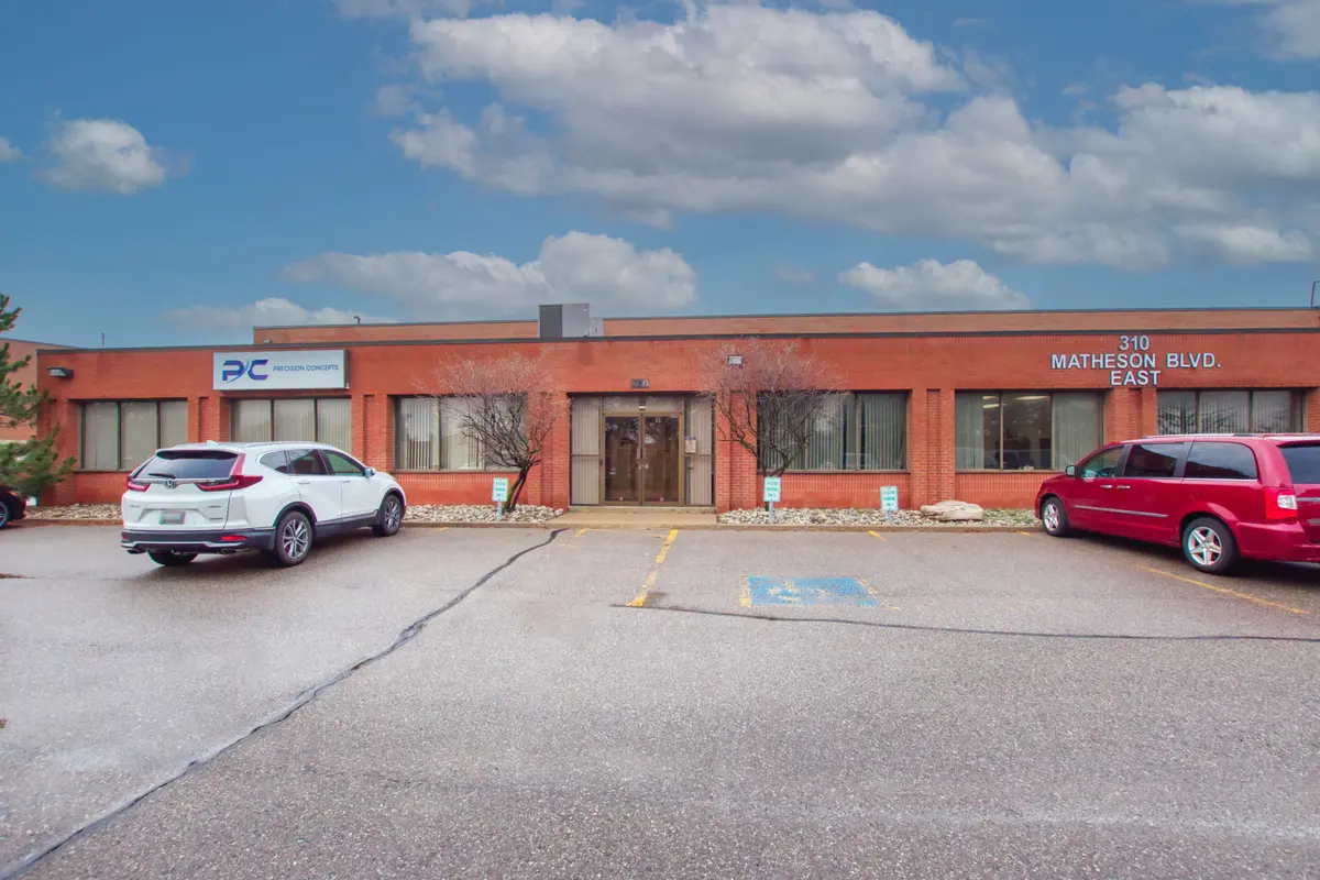 310 Matheson BLVD E, Mississauga, ON L4Z 1P5