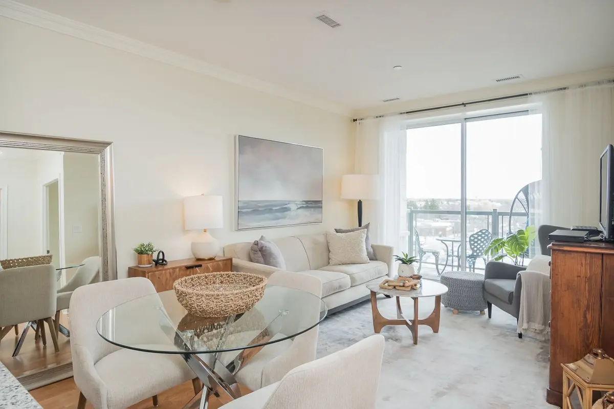 383 Main ST E #609, Milton, ON L9T 8K8