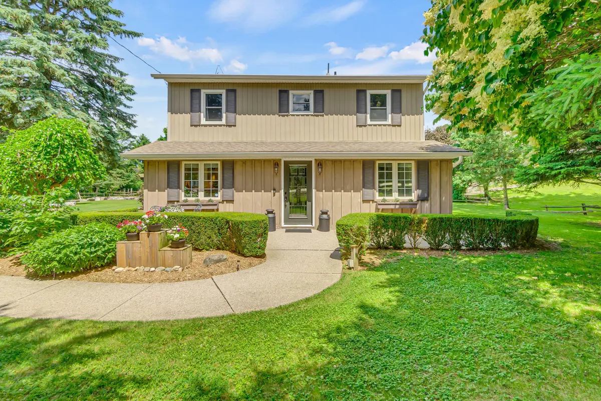 6566 Concession Rd 4 RD, Puslinch, ON N0B 2J0