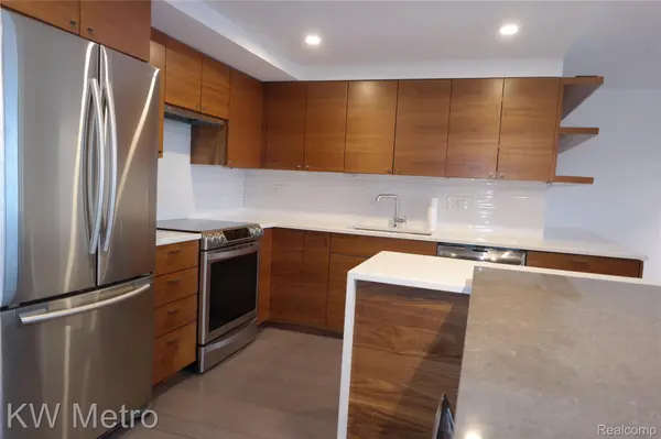 1300 E Lafayette ST E #2603, Detroit, MI 48207