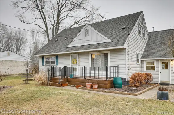 20044 Mayfield ST, Livonia, MI 48152