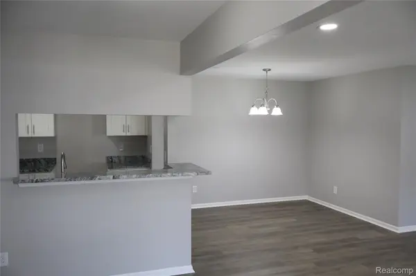 44755 Marigold DR, Sterling Heights, MI 48314