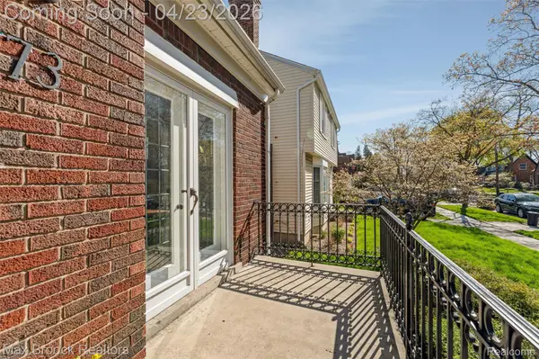 73 Amherst RD, Pleasant Ridge, MI 48069