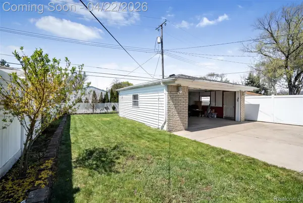 5845 Centralia ST, Dearborn Heights, MI 48127