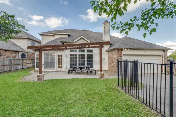 5224 Bay View Drive, Fort Worth, TX 76244