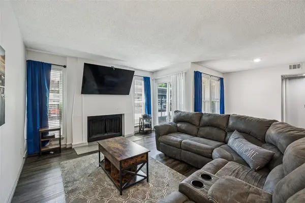 6050 Melody Lane #107, Dallas, TX 75231