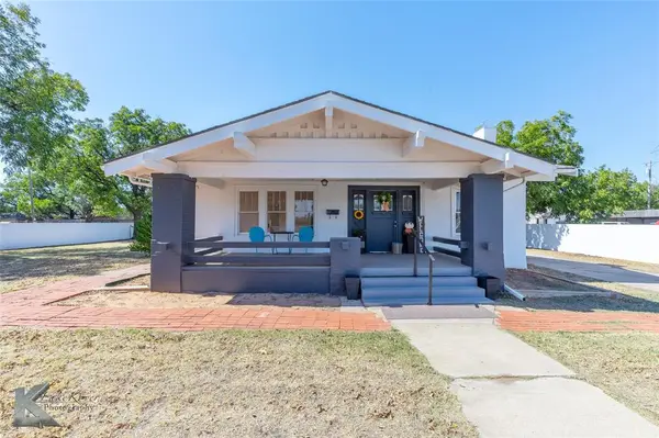 48 N Central Avenue, Hamlin, TX 79520