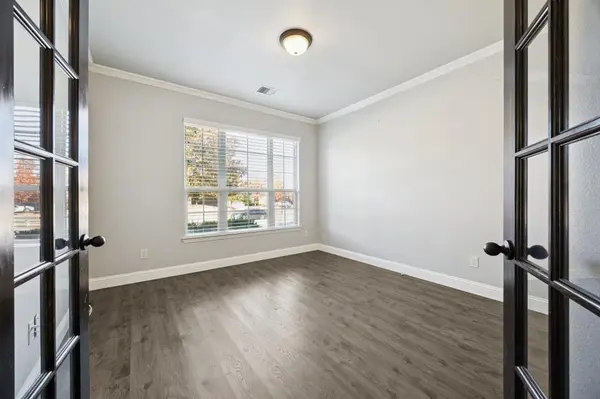 317 Hawks Drive, Fate, TX 75087