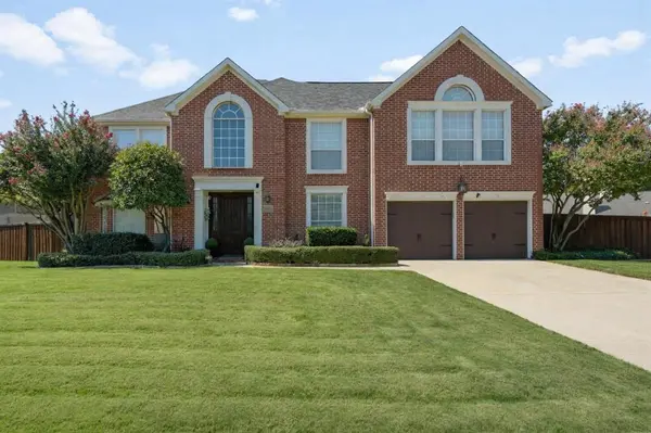1937 Bear Run Drive,  Grapevine,  TX 76051