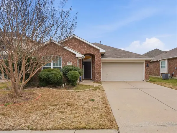 5012 Willow Bend Lane,  Sachse,  TX 75048