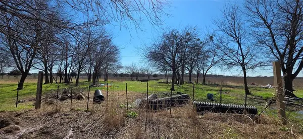 6305 NW County Road 1120, Corsicana, TX 75110