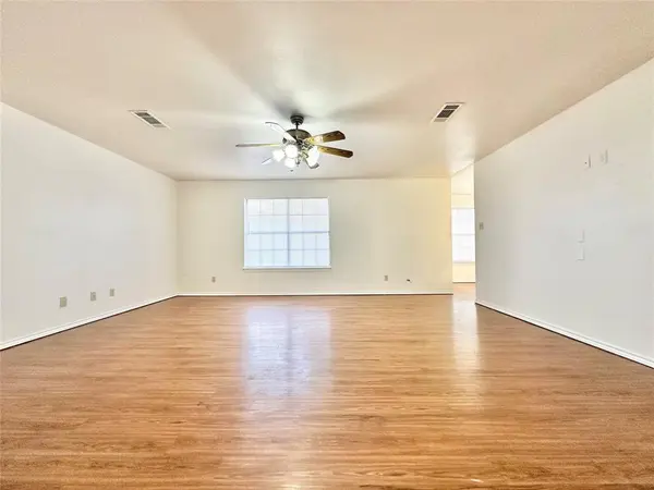 8869 Liberty Road, Aubrey, TX 76227