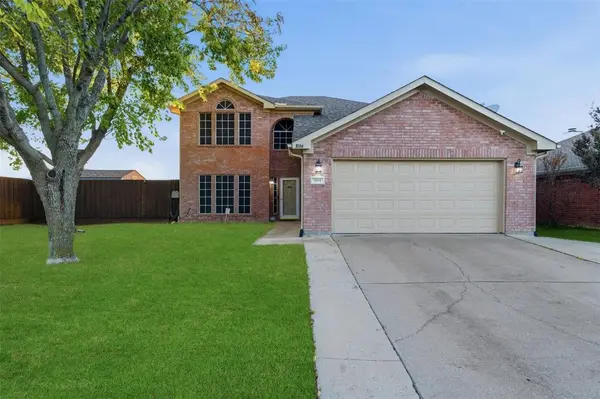 1004 Cedar Ridge Lane, Burleson, TX 76028