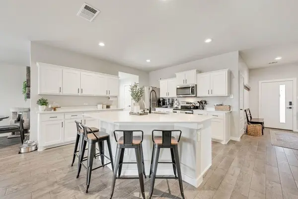 1513 Hulen Park Trail, Alvarado, TX 76009