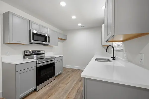 6656 Starnes Road, Watauga, TX 76148